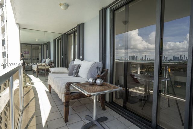 9 Island Ave 1806, Miami Beach, FL 33139