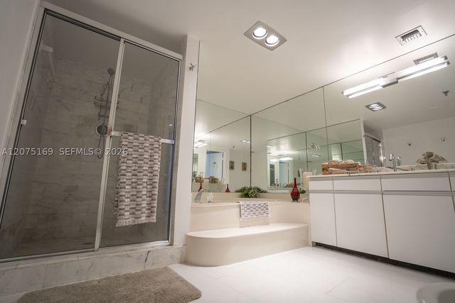 9 Island Ave 1806, Miami Beach, FL 33139