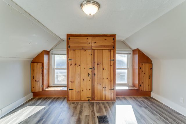 360 E Central Avenue, Delaware, OH 43015