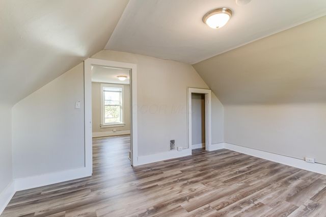 360 E Central Avenue, Delaware, OH 43015