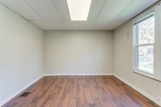 360 E Central Avenue, Delaware, OH 43015