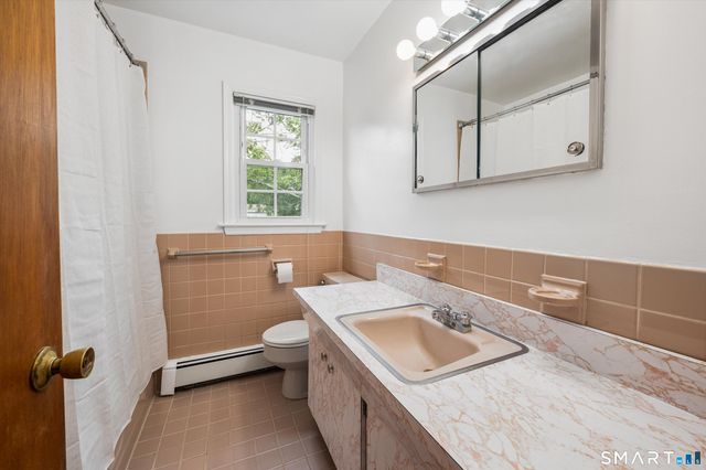 32 Hollow Wood Lane, Greenwich, CT 06831