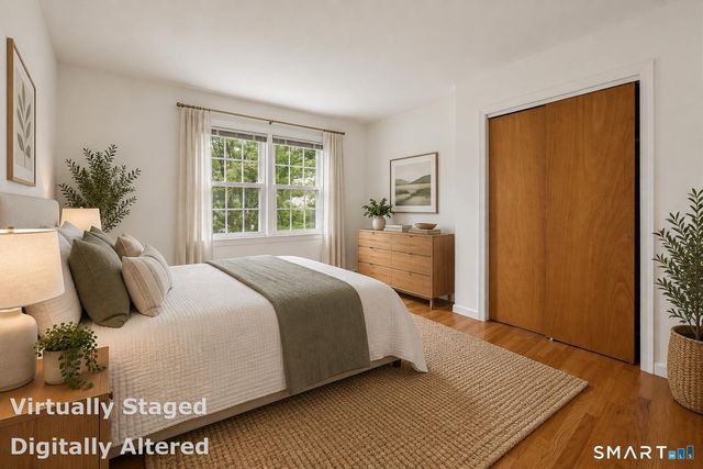 32 Hollow Wood Lane, Greenwich, CT 06831