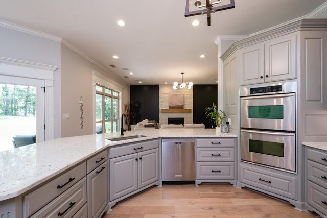 9 Farnham Loop, Little Rock, AR 72223