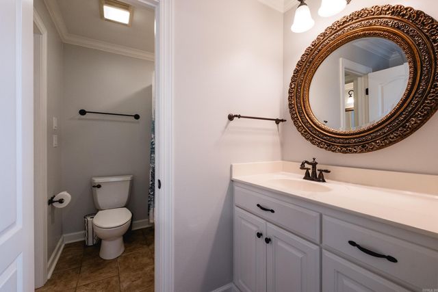 9 Farnham Loop, Little Rock, AR 72223