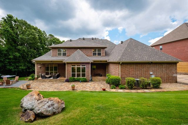 9 Farnham Loop, Little Rock, AR 72223