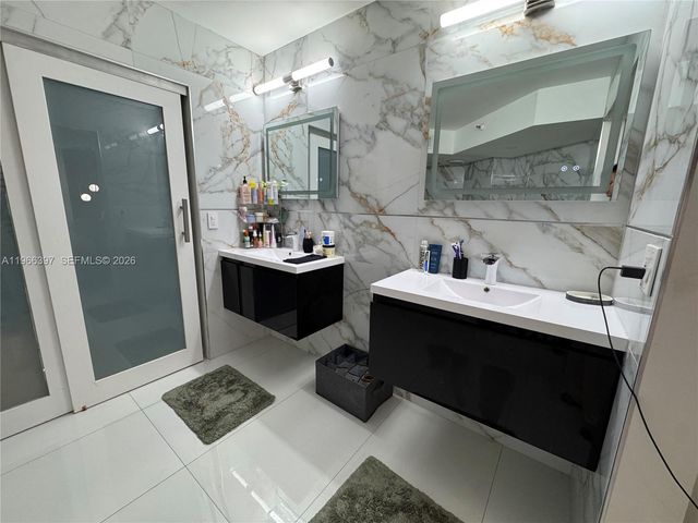 19195 Mystic Pointe Dr 205, Aventura, FL 33180