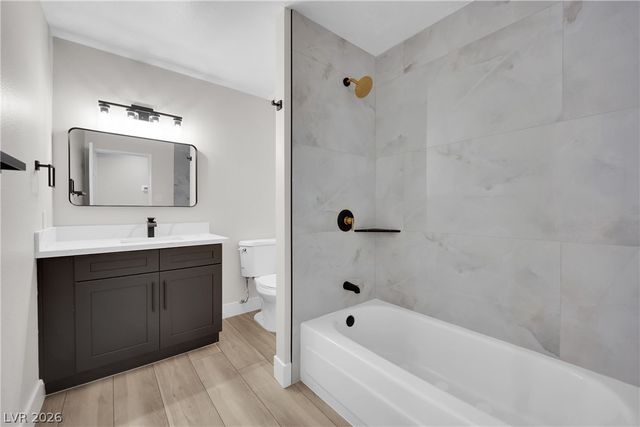 4518 El Canela Way, Las Vegas, NV 89121