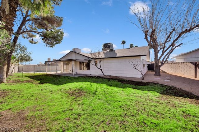 4518 El Canela Way, Las Vegas, NV 89121