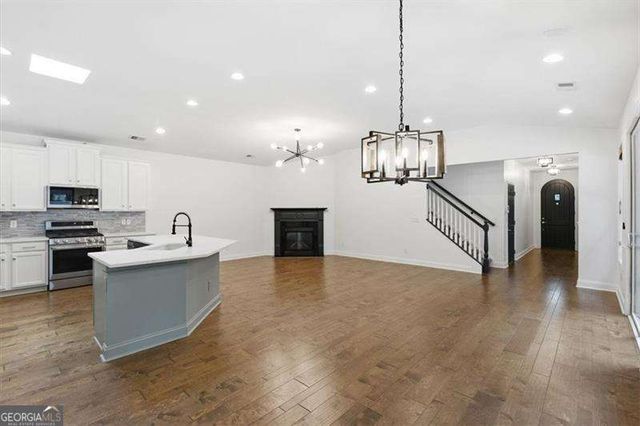 601 Stickley Oak Way, Woodstock, GA 30189