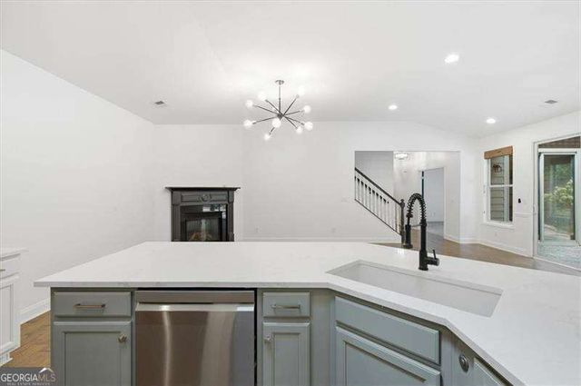 601 Stickley Oak Way, Woodstock, GA 30189