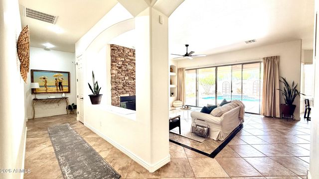 4258 E LOS ALTOS Road, Gilbert, AZ 85297