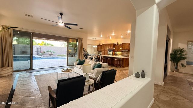 4258 E LOS ALTOS Road, Gilbert, AZ 85297