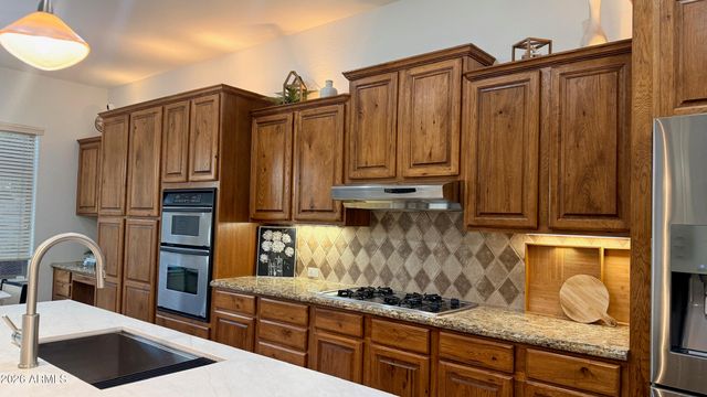 4258 E LOS ALTOS Road, Gilbert, AZ 85297