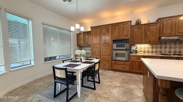 4258 E LOS ALTOS Road, Gilbert, AZ 85297