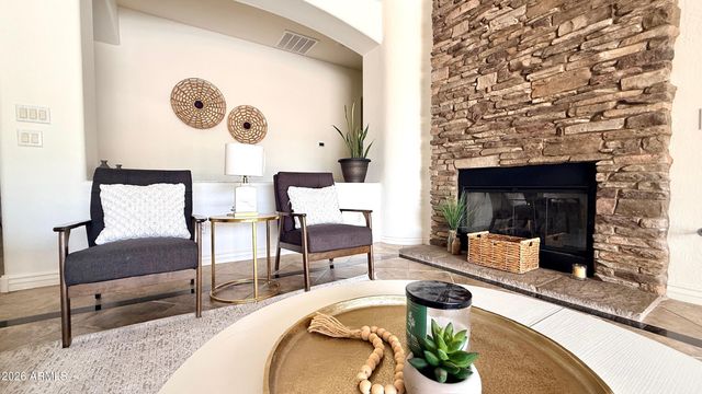 4258 E LOS ALTOS Road, Gilbert, AZ 85297