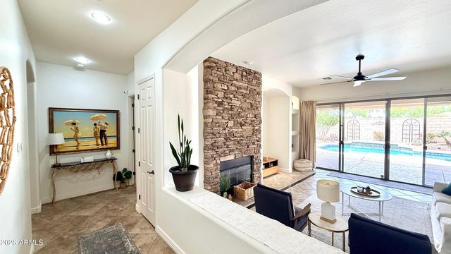 4258 E LOS ALTOS Road, Gilbert, AZ 85297