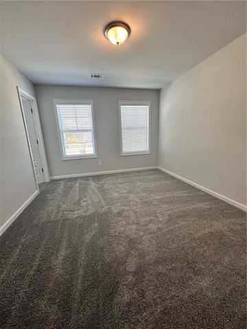 454 Sterling Creek Way, Loganville, GA 30052