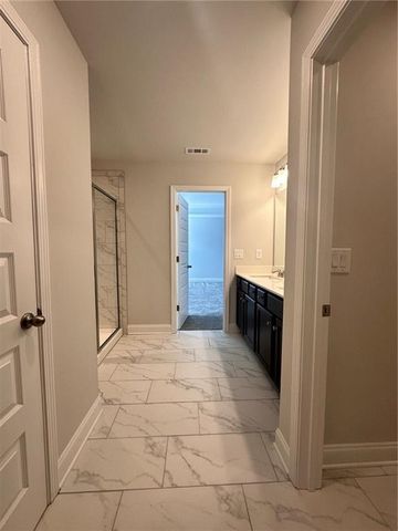 454 Sterling Creek Way, Loganville, GA 30052