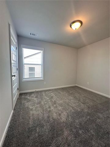 454 Sterling Creek Way, Loganville, GA 30052