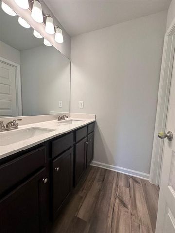 454 Sterling Creek Way, Loganville, GA 30052