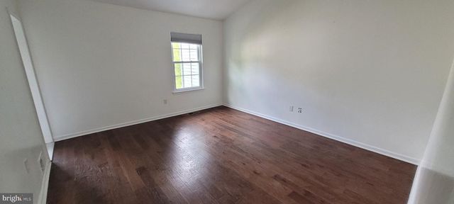 262 LIBERTY DR, Langhorne, PA 19047