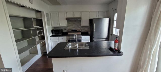 262 LIBERTY DR, Langhorne, PA 19047