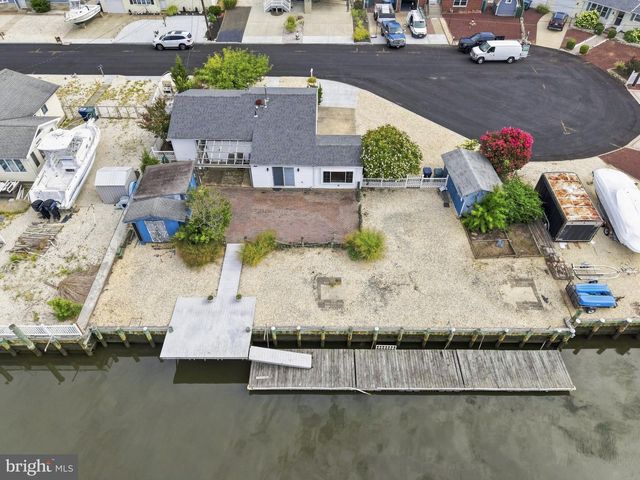 134 E POTOMAC DR, Little Egg Harbor Twp, NJ 08087