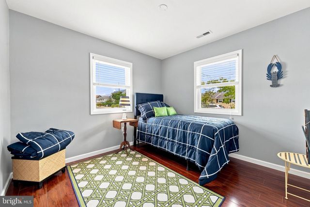 134 E POTOMAC DR, Little Egg Harbor Twp, NJ 08087