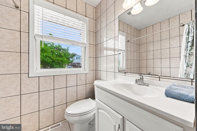 134 E POTOMAC DR, Little Egg Harbor Twp, NJ 08087