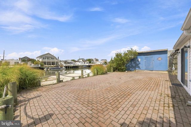 134 E POTOMAC DR, Little Egg Harbor Twp, NJ 08087
