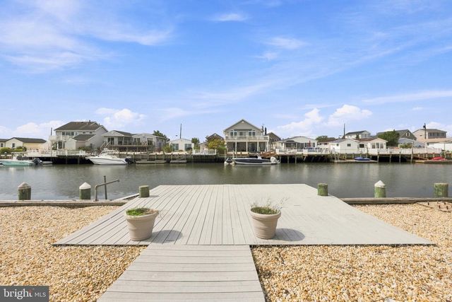 134 E POTOMAC DR, Little Egg Harbor Twp, NJ 08087