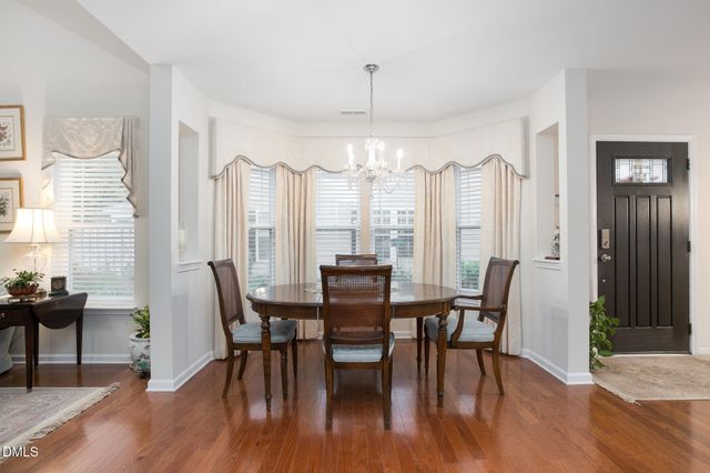 209 N Scotswood Boulevard, Hillsborough, NC 27278