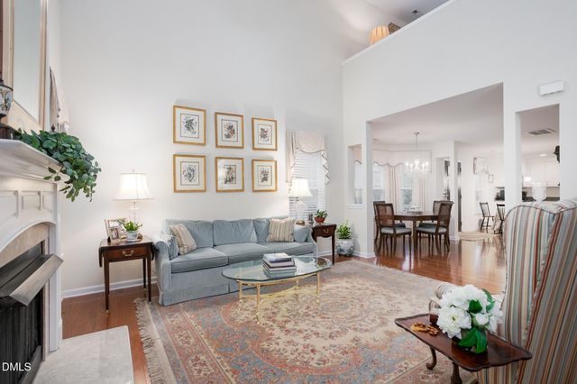 209 N Scotswood Boulevard, Hillsborough, NC 27278