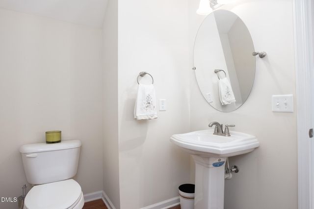 209 N Scotswood Boulevard, Hillsborough, NC 27278