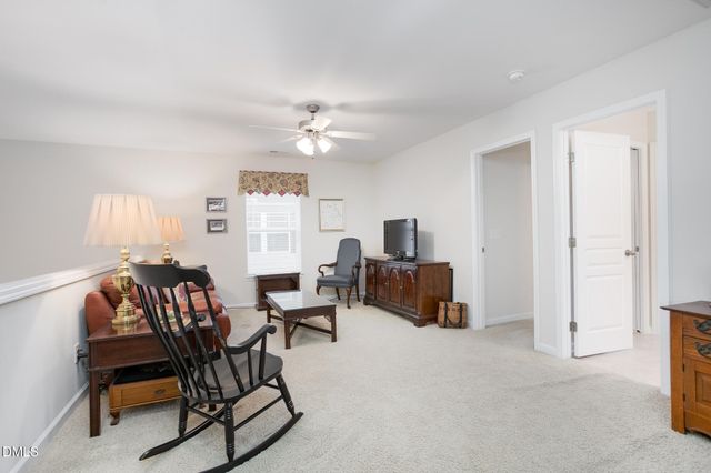 209 N Scotswood Boulevard, Hillsborough, NC 27278