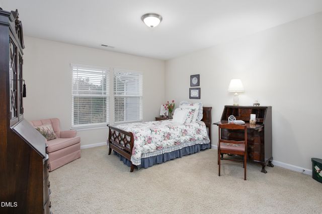 209 N Scotswood Boulevard, Hillsborough, NC 27278