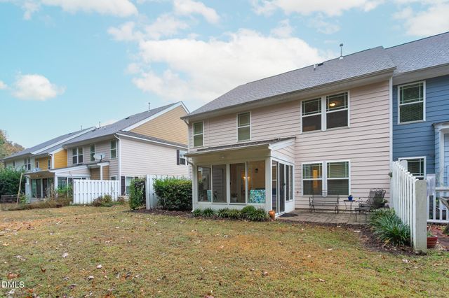 209 N Scotswood Boulevard, Hillsborough, NC 27278