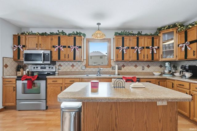 2607 Creeping Phlox Cove, Fort Wayne, IN 46818