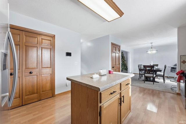 2607 Creeping Phlox Cove, Fort Wayne, IN 46818