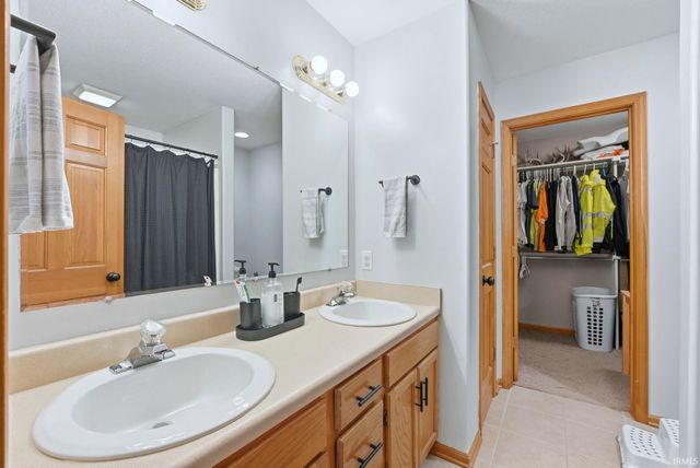 2607 Creeping Phlox Cove, Fort Wayne, IN 46818