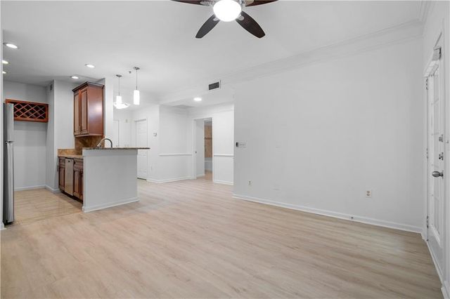 2700 Pine Tree Road NE 2104, Atlanta, GA 30324