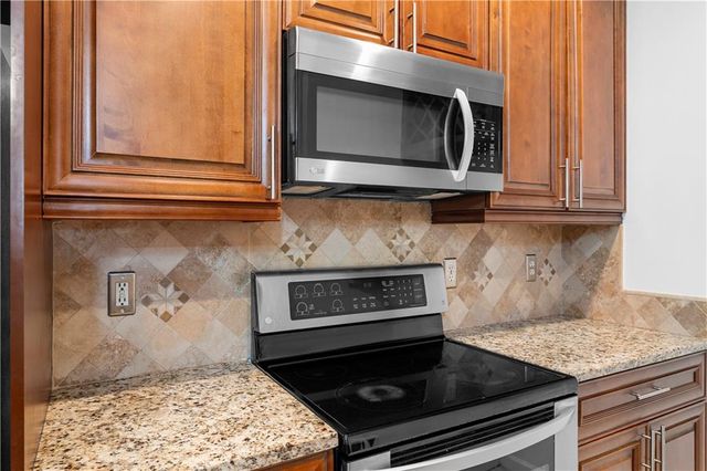 2700 Pine Tree Road NE 2104, Atlanta, GA 30324