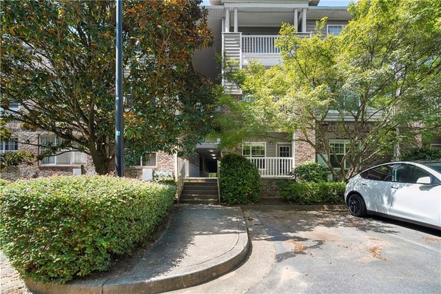 2700 Pine Tree Road NE 2104, Atlanta, GA 30324