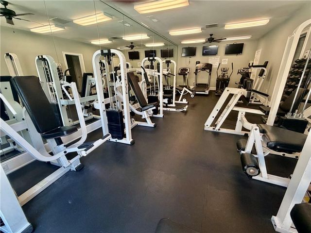 2700 Pine Tree Road NE 2104, Atlanta, GA 30324