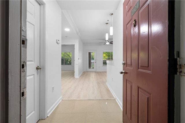 2700 Pine Tree Road NE 2104, Atlanta, GA 30324