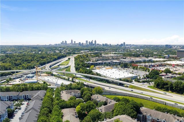 2700 Pine Tree Road NE 2104, Atlanta, GA 30324