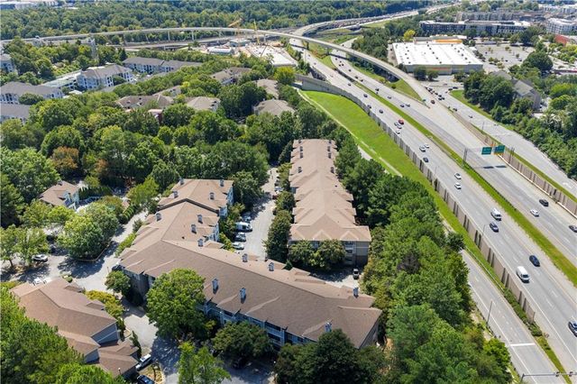 2700 Pine Tree Road NE 2104, Atlanta, GA 30324