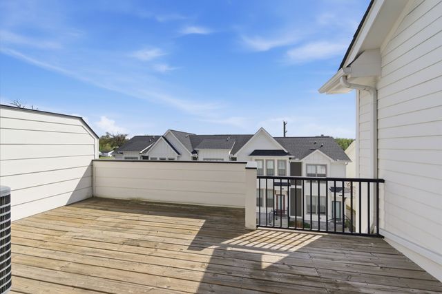 204 Thompson Park Dr, Nashville, TN 37211