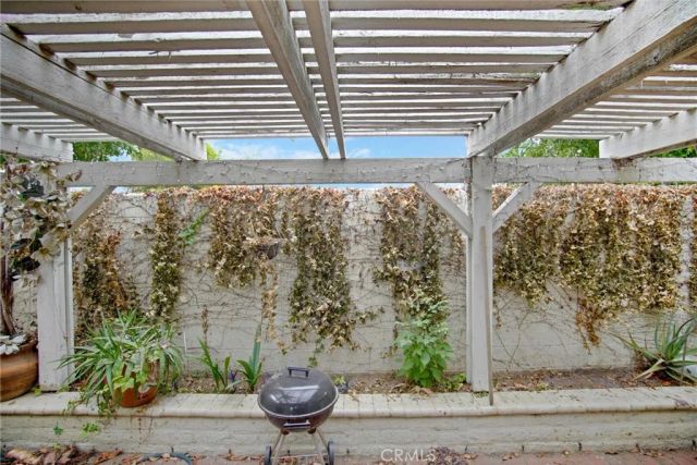 12168 Mount Vernon 47, Grand Terrace, CA 92313